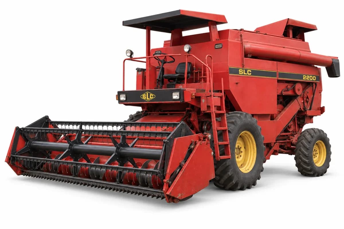 Colheitadeira SLC / John Deere 2200